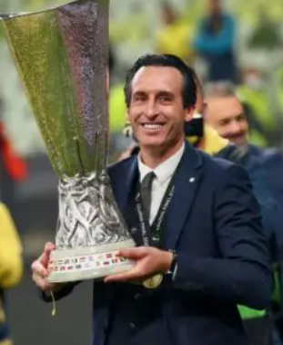 阿斯顿维拉运营总监声援主帅，质疑英超赛程安排