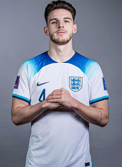 北伦敦德比风波：<a href='/news/tag/1089562' style='color: blue;'>赖斯</a>遭球迷侮辱事件引发热议